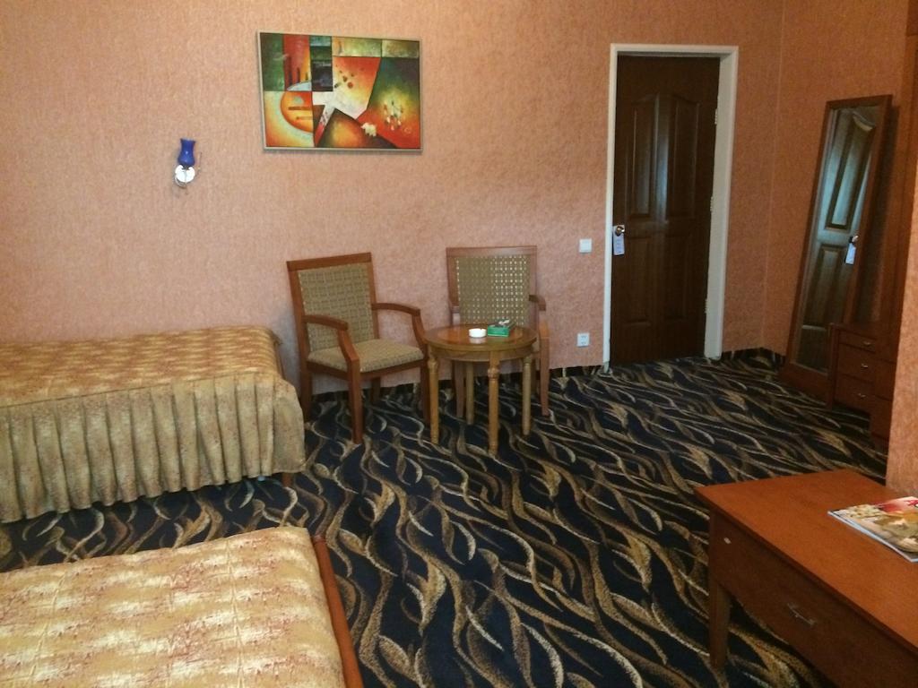 Nairi Hotel Джермук Экстерьер фото