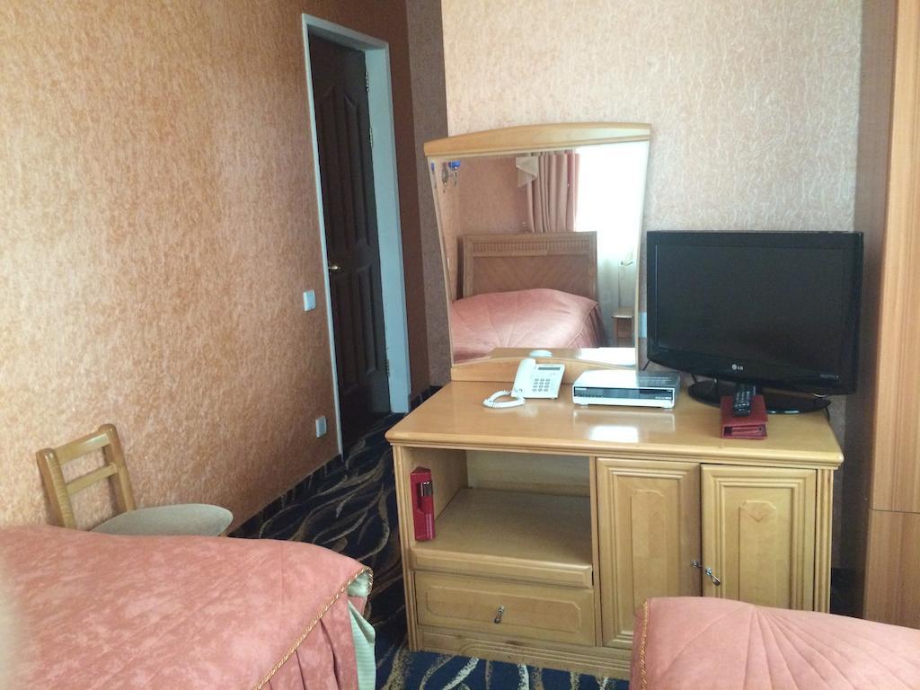 Nairi Hotel Джермук Экстерьер фото