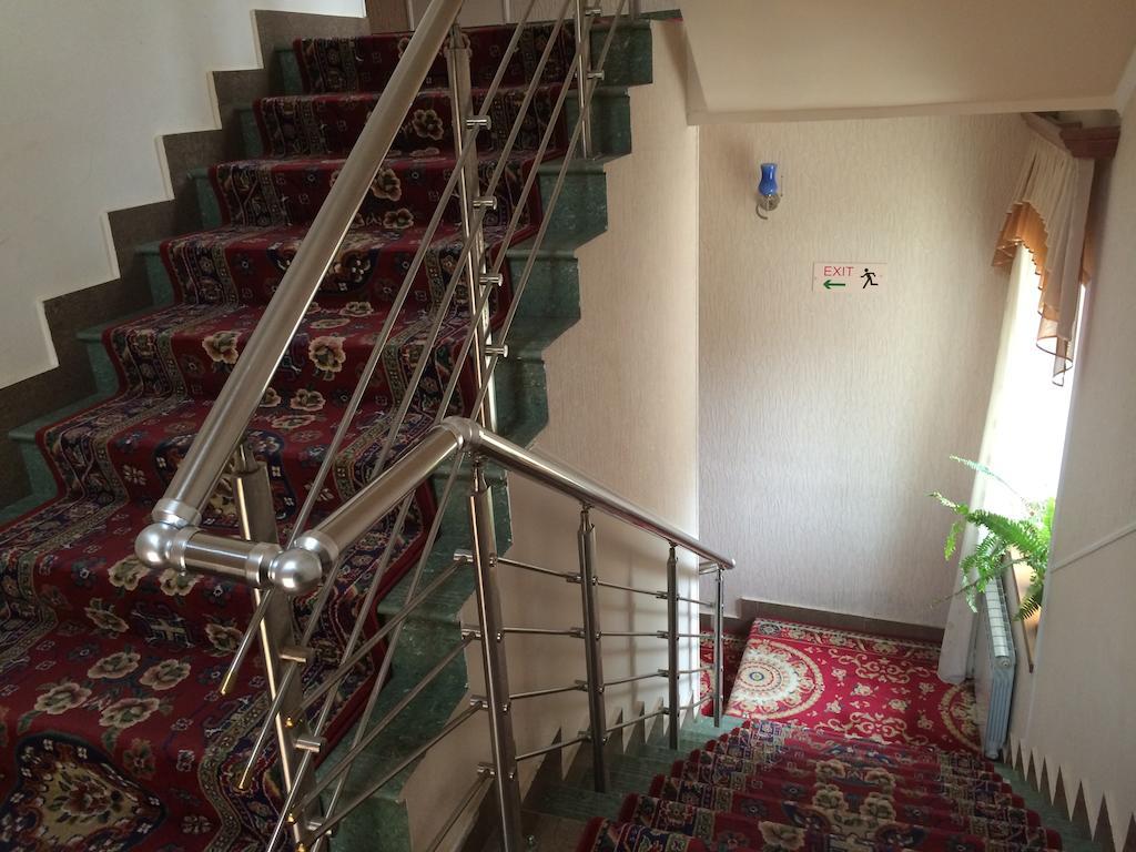 Nairi Hotel Джермук Экстерьер фото