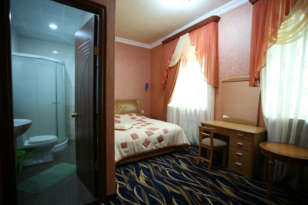 Nairi Hotel Джермук Экстерьер фото