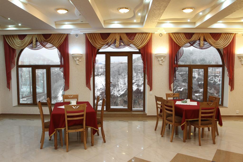 Nairi Hotel Джермук Экстерьер фото